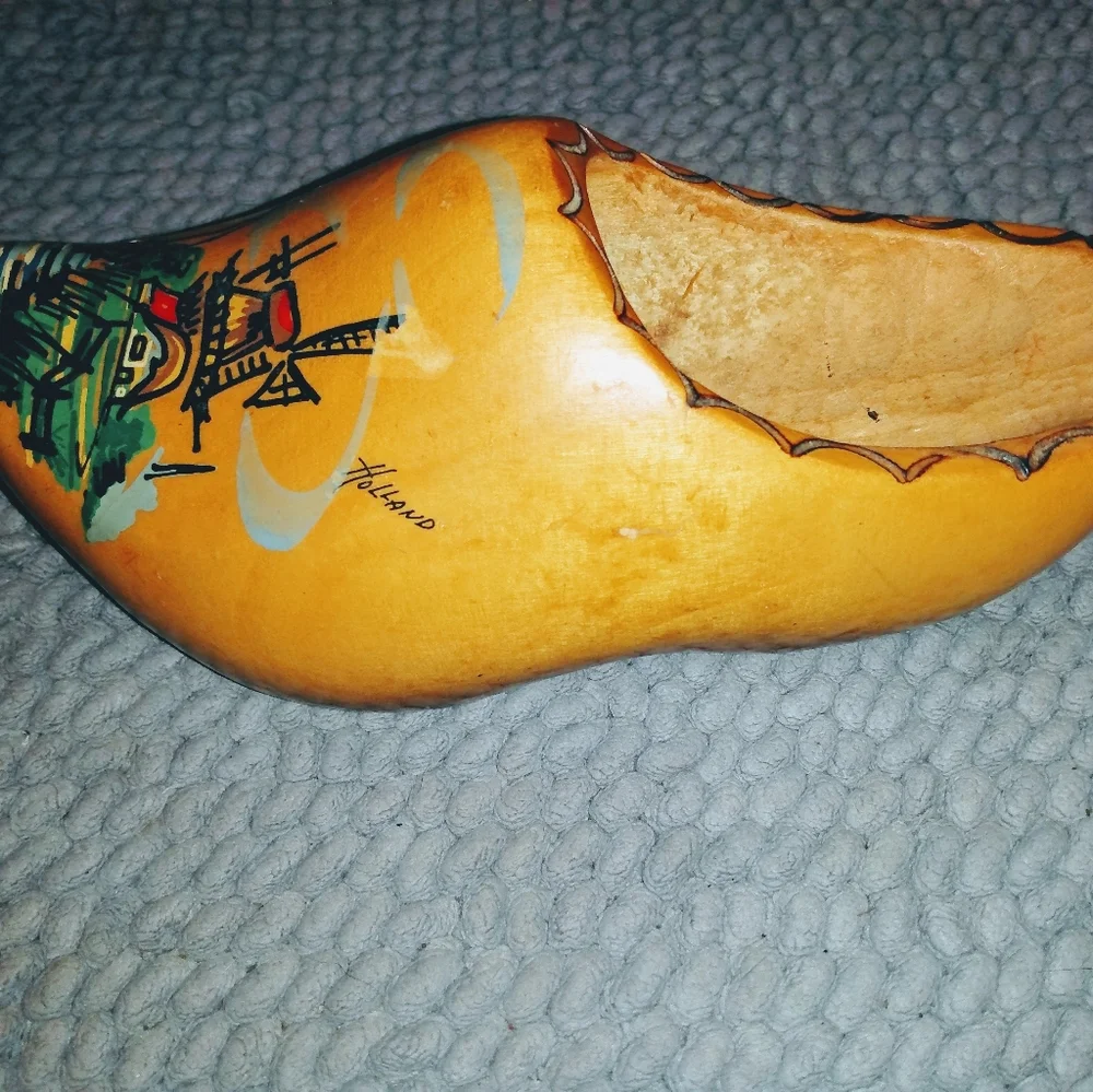 Vintage - Wooden Wall Shoe/Clog - Carved - Hand Pa